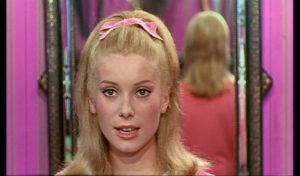 catherine_deneuve Catherine Deneuve filmy - Parasolki