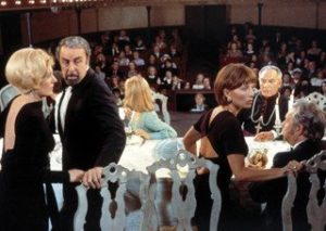 Dyskretny urok burżuazji - film Bunuela