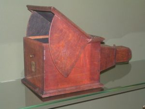 Historia filmu - camera obscura