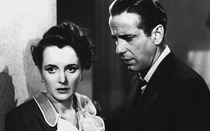 The Maltenese Falcon film Hymphrey Bogart