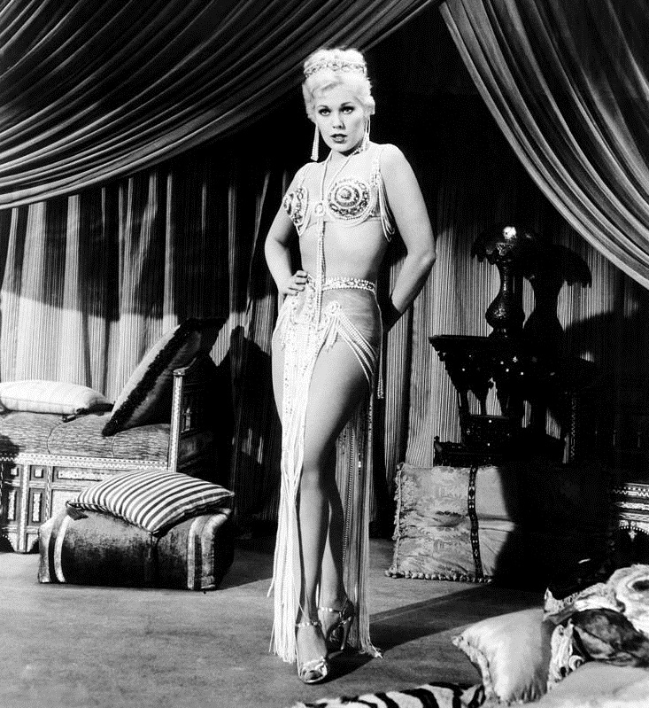 Kim Novak biografia