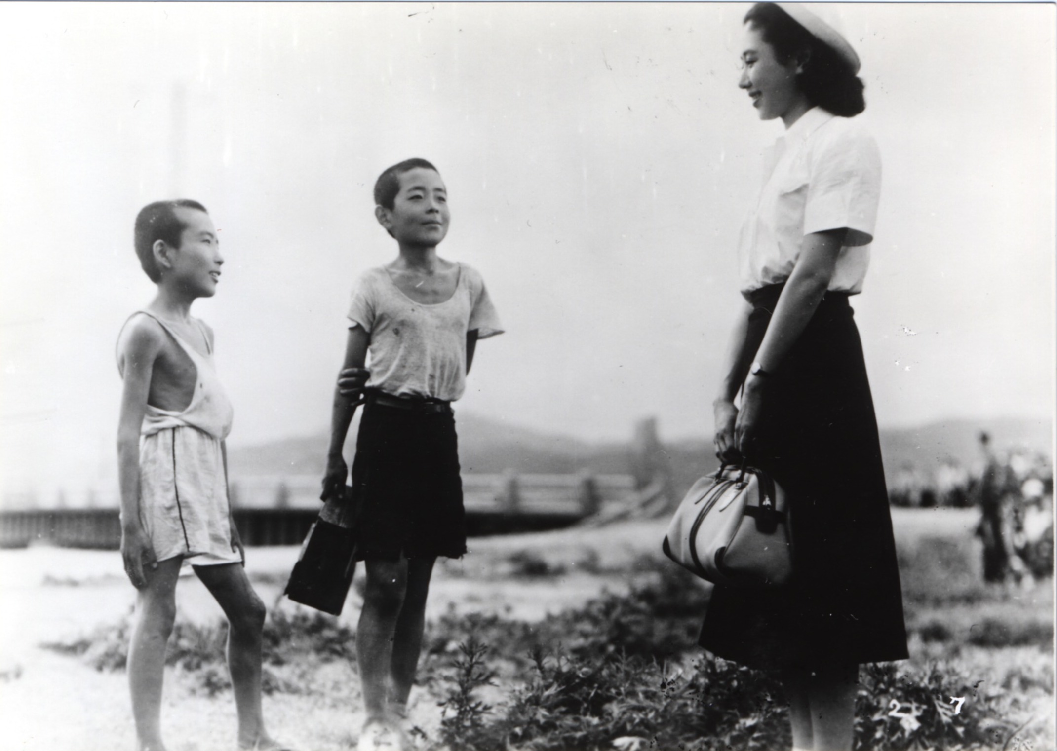 „Dzieci Hiroszimy” powojenne piekło Filmy, Kino OldCamera.pl