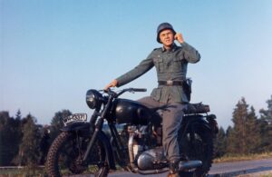 Films about motorcycles - The Great Escape
