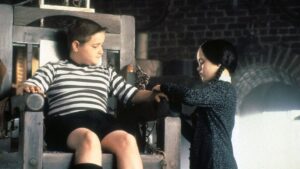 Film Rodzina Addamsów 1991 recenzja